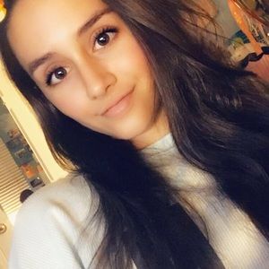 Meet your Posher, Hanna